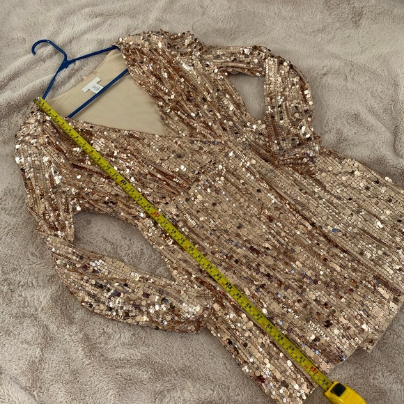 H&M Wrap Gold Sequin Dress - Picture 7 of 9